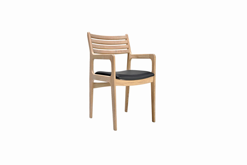 CHA-2854-013030-Anne-armchair-oak-natural-oil-black-leather
